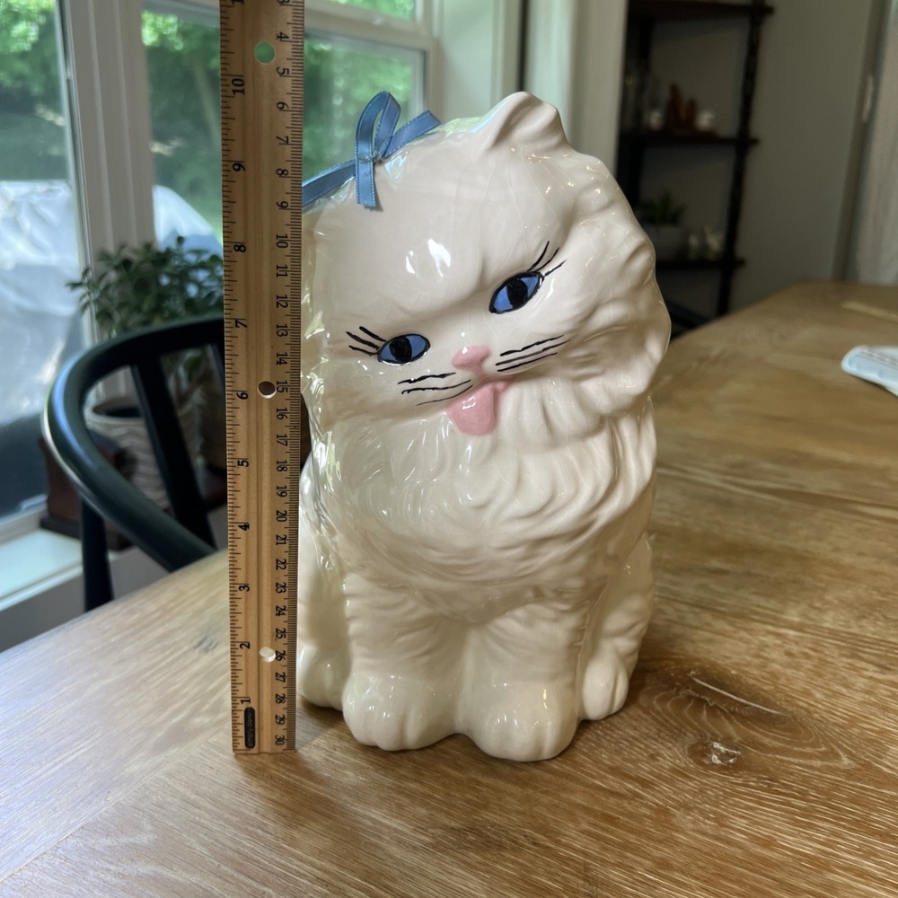 Vintage White Ceramic Persian Cat Figurine Blue Eyes Pink Tongue 10 Inch Statue - Picture 2 of 8